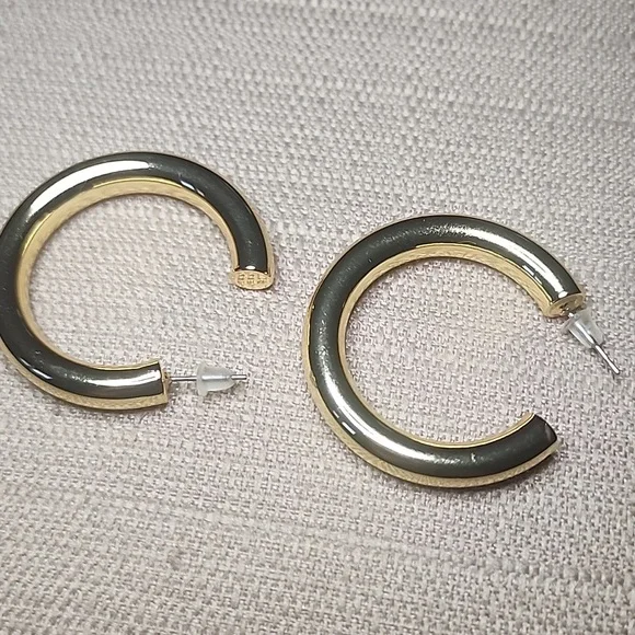 Gold-Tone Chunky Hoops, Preloved in Great Condition - Picture 3 of 4